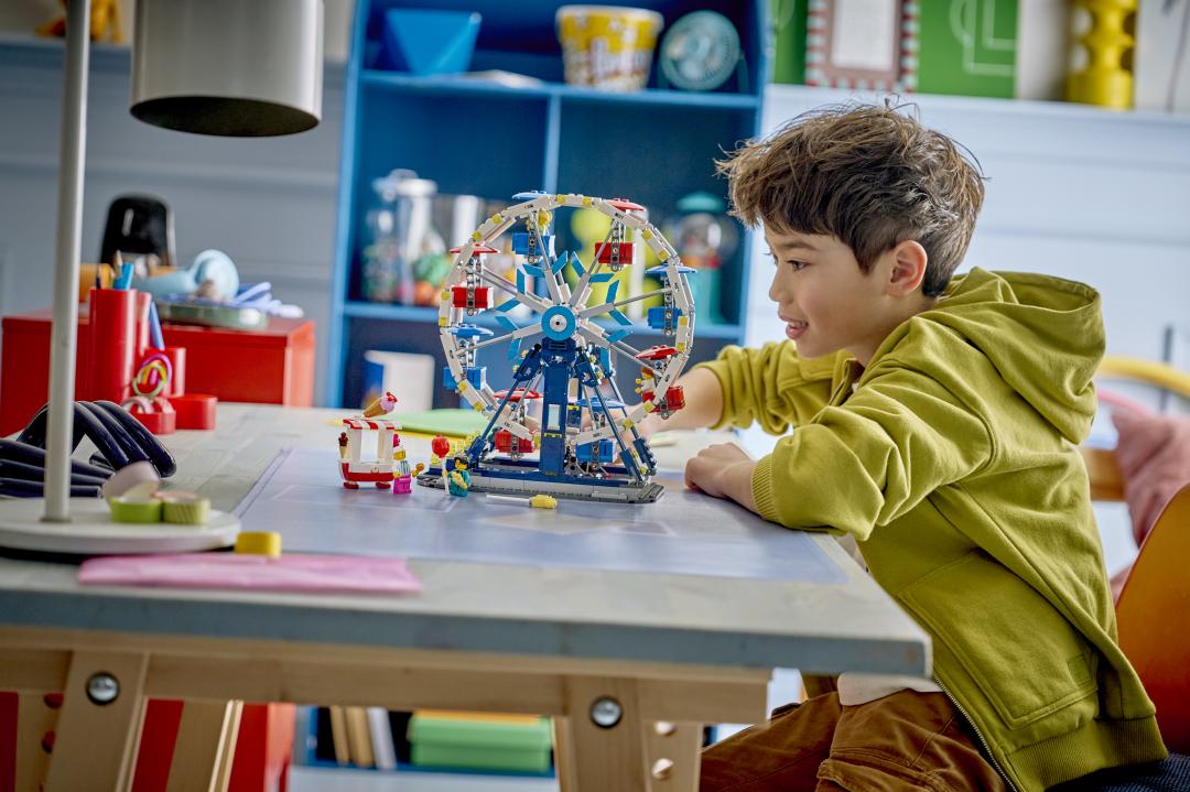 LEGO Creator 3-in-1 Iconic Ferris Wheel | 31389