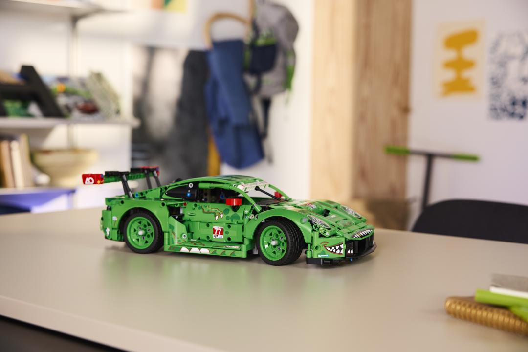 LEGO Technic Porsche 911 GT3 R REXY AO Racing Car | 42224