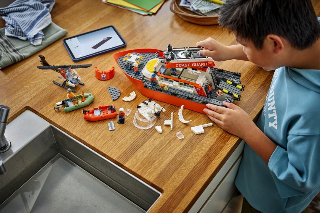 LEGO City Coast Guard Rescue Boat & Helicopter | 60504