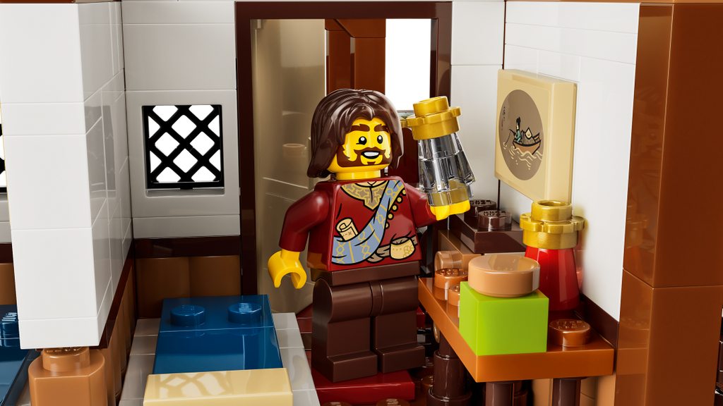 LEGO Iconic Ancient Moon-Gazing Inn | 80121