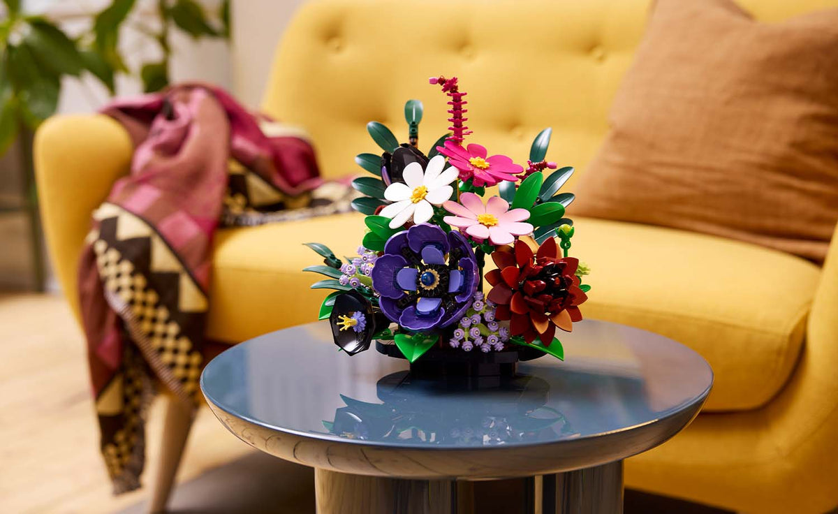 LEGO Botanicals Dark Flower Arrangement | 11513