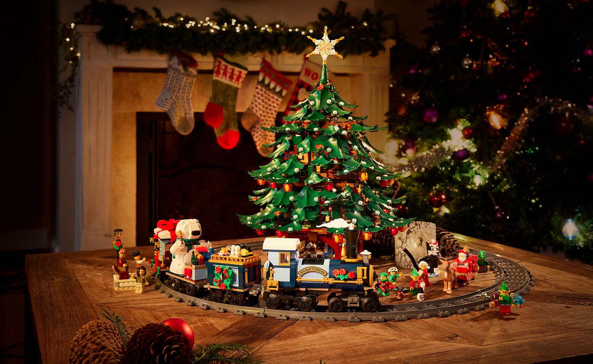 LEGO Iconic Family Christmas Tree Decoration | 41843