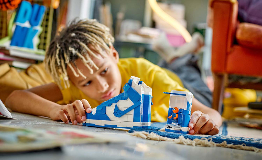 LEGO Iconic Nike Dunk | 43008