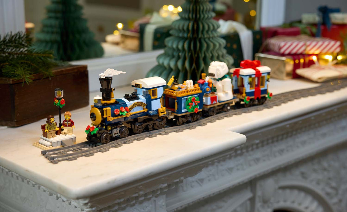 LEGO Icons Holiday Express Train | 10361