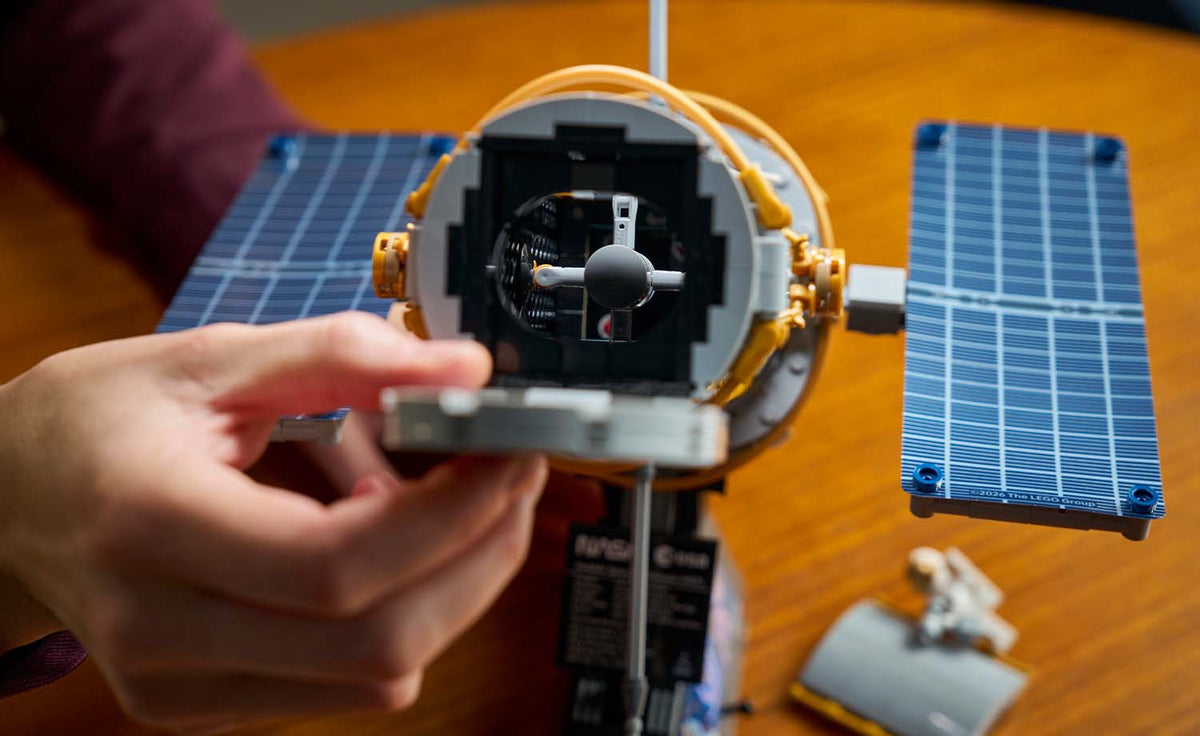 LEGO Icons Hubble Space Telescope | 11382