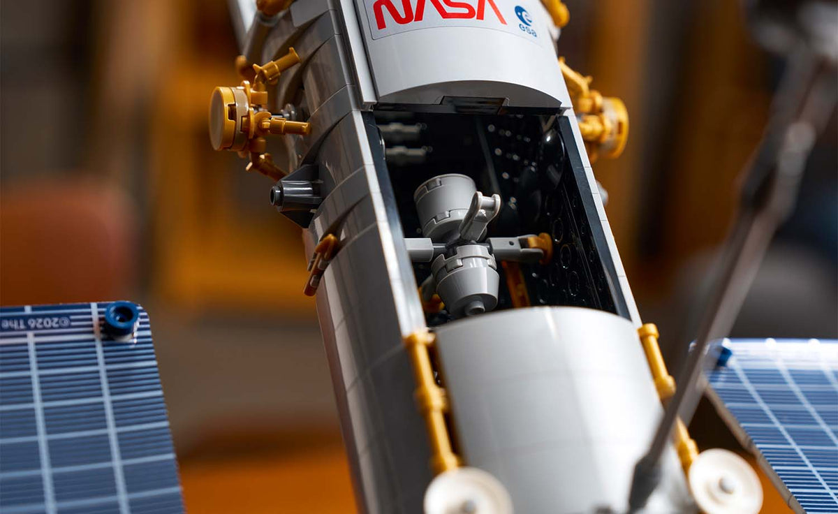 LEGO Icons Hubble Space Telescope | 11382