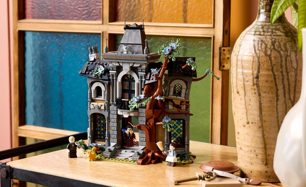LEGO Icons Mayor Manor | 11383