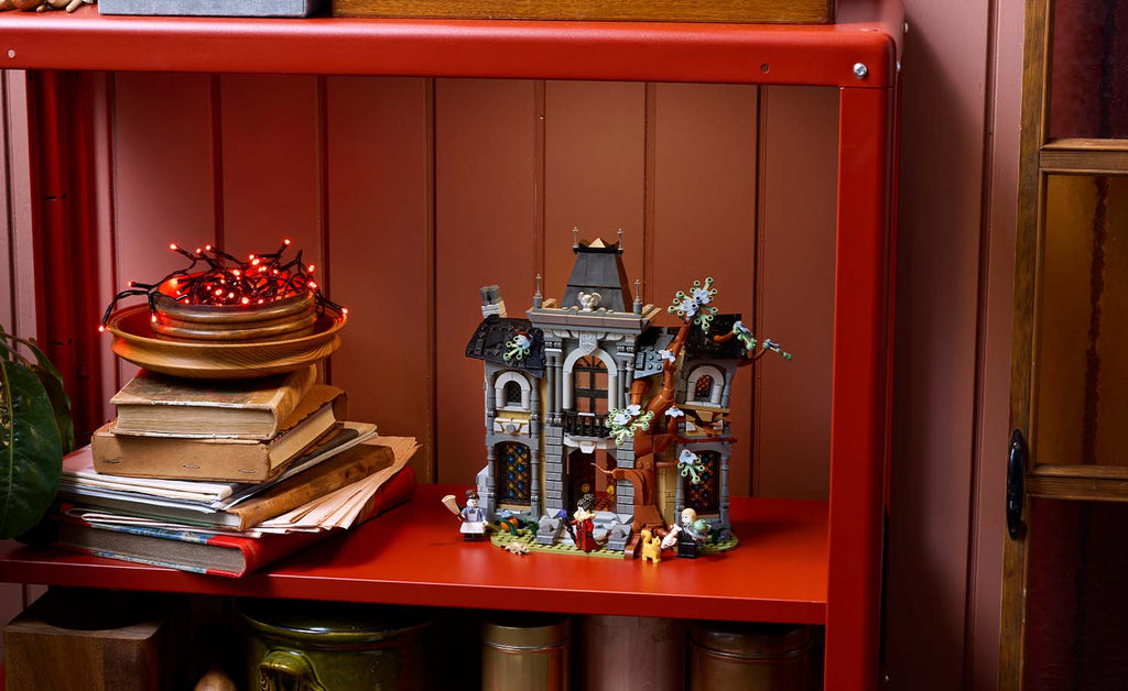 LEGO Icons Mayor Manor | 11383