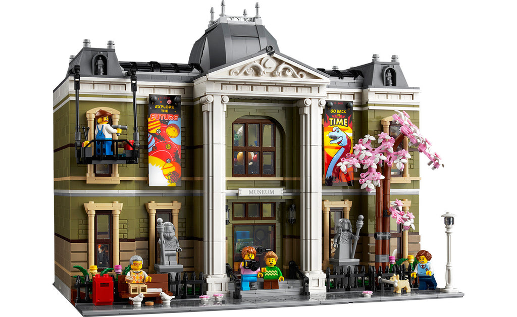LEGO Icons Natural History Museum | 10326