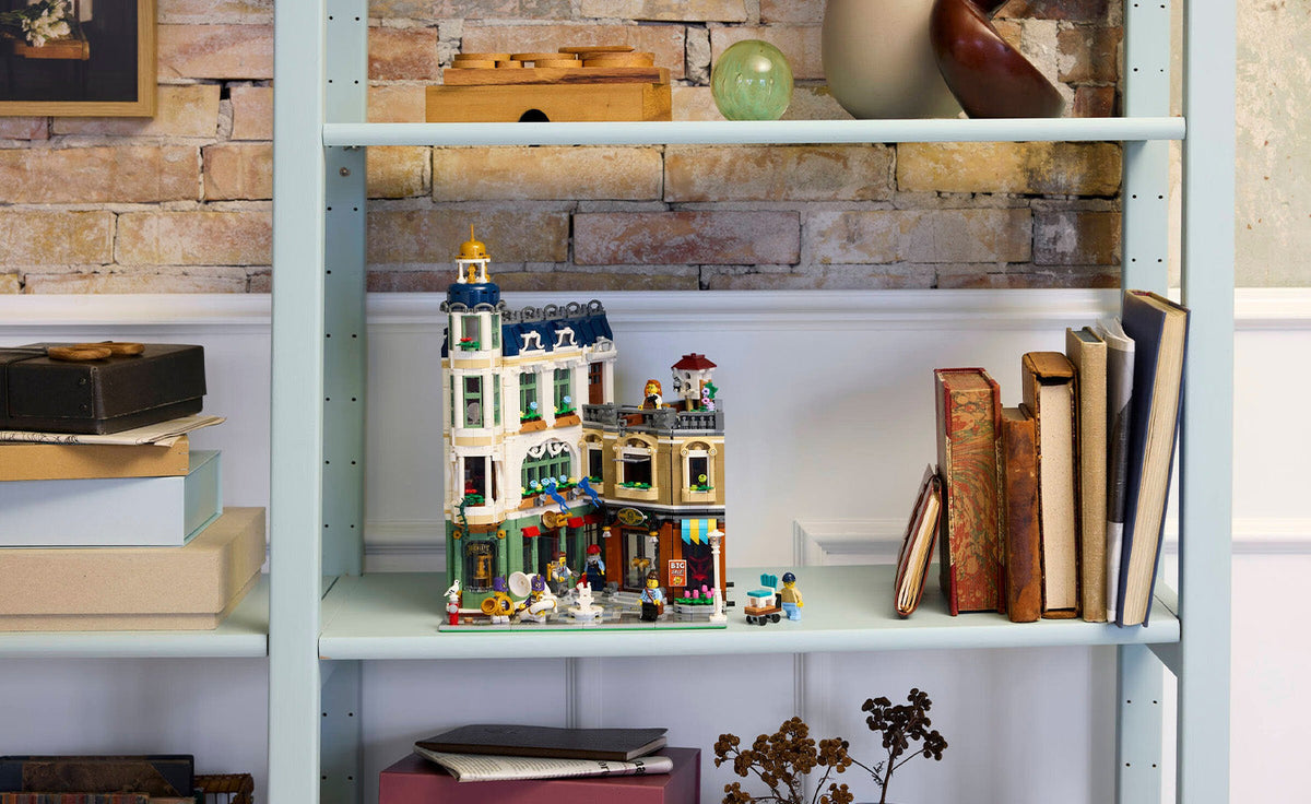 LEGO Icons Shopping Street | 11371