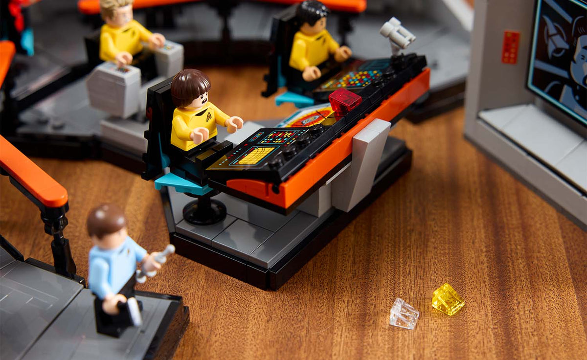 LEGO Icons Star Trek: U.S.S. Enterprise NCC-1701 Bridge | 11385