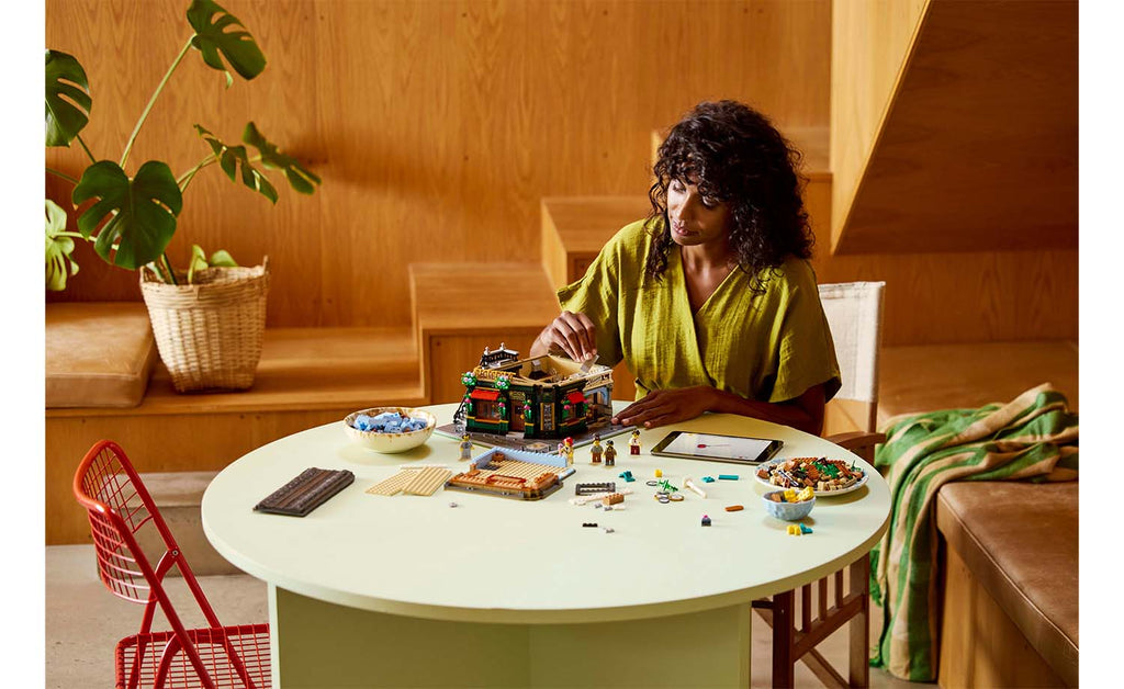 LEGO Icons Tudor Corner | 10350