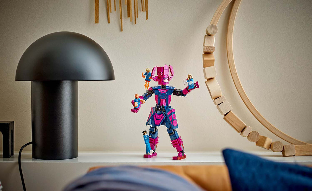 LEGO Marvel Fantastic Four vs. Galactus Construction Figure | 76316