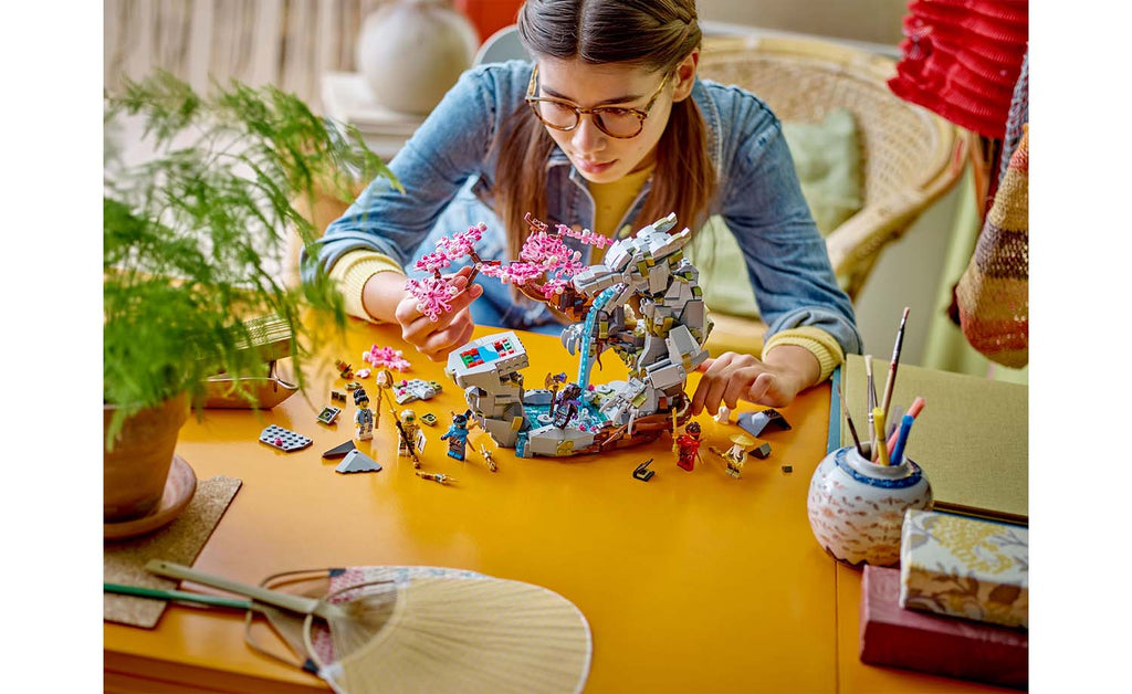 LEGO NINJAGO Dragon Stone Shrine | 71819