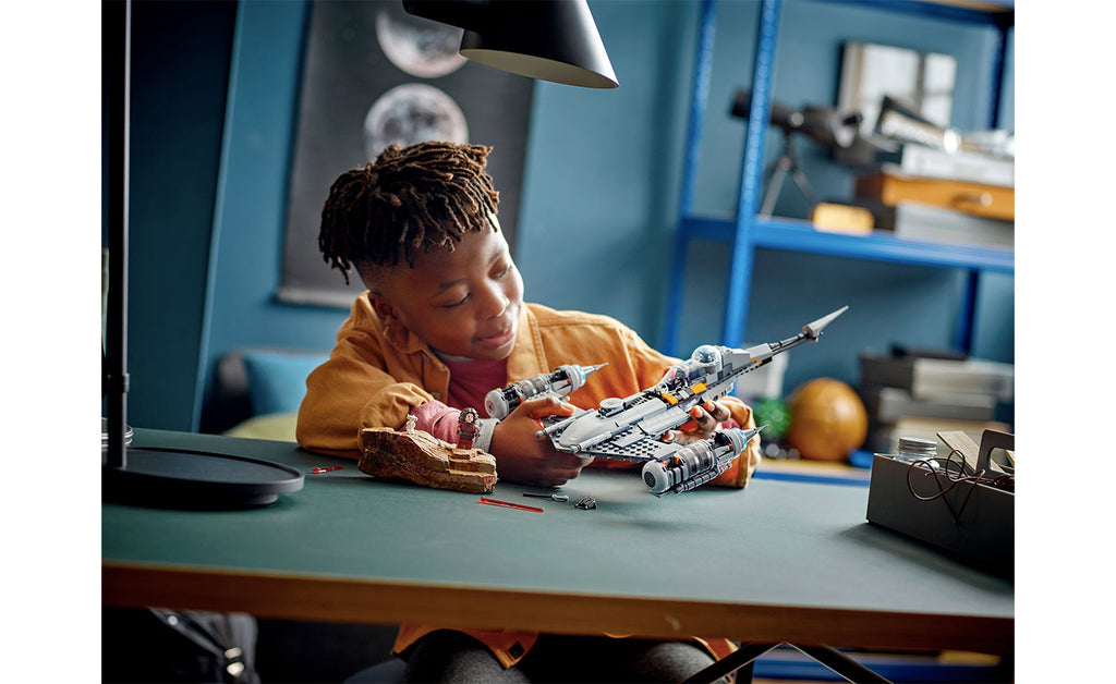 LEGO Star Wars The Mandalorian's N-1 Starfighter | 75325