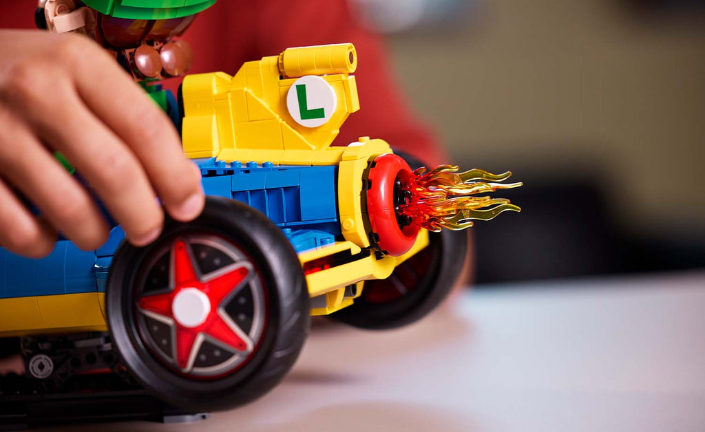 LEGO Super Mario Mario Kart – Luigi & Mach 8 | 72050