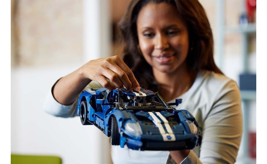 LEGO Technic 2022 Ford GT | 42154