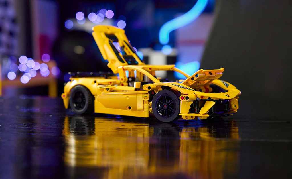 LEGO Technic Chevrolet Corvette Stingray | 42205