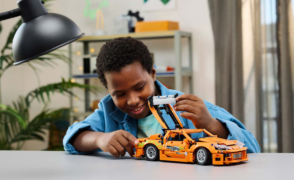 LEGO Technic Fast and Furious Toyota Supra MK4 | 42204