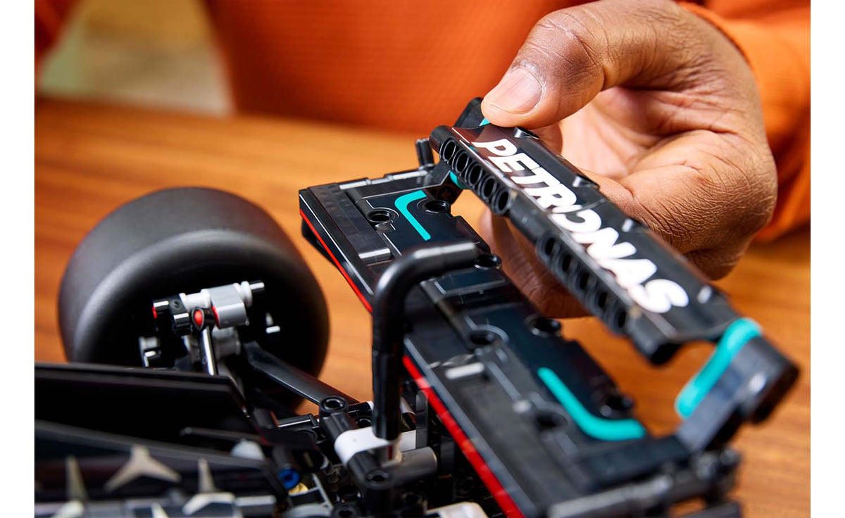 LEGO Technic Mercedes-AMG F1 W14 E Performance | 42171