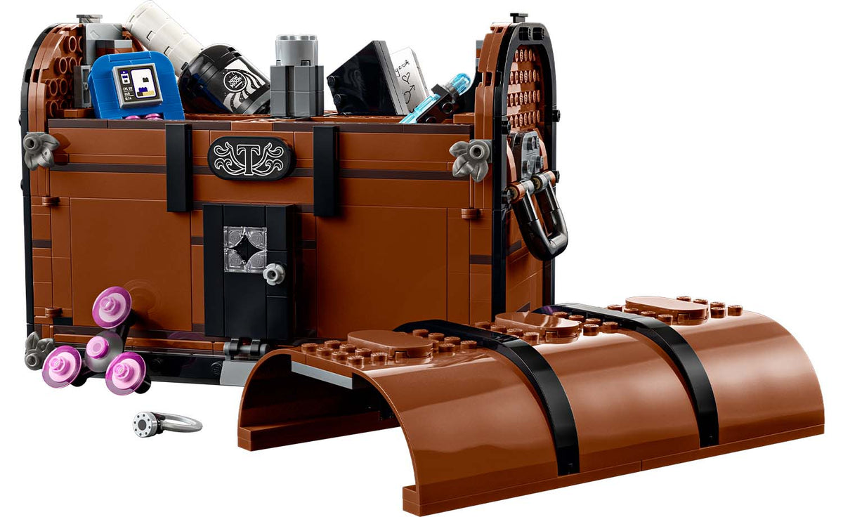 LEGO Wednesday Thing's Apartment | 76785