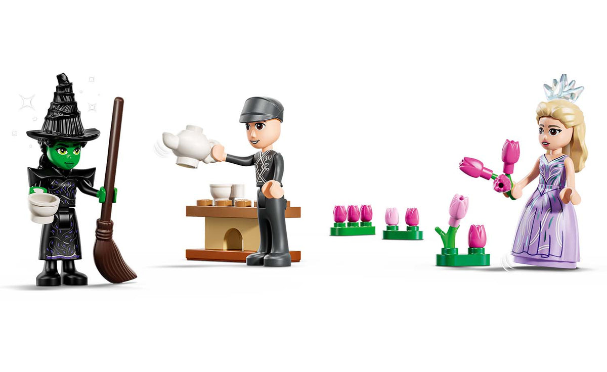 LEGO Wicked Glinda & Elphaba Visit Munchkinland | 75690